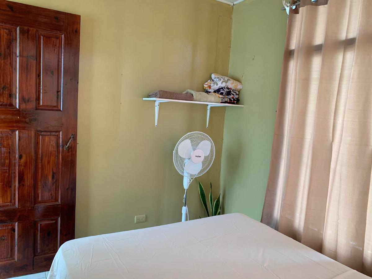 Blue House Guest House Puerto Jiménez Екстериор снимка